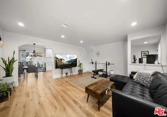 14647-red-hl-ave-tustin-ca-92780/hzid_201efcad