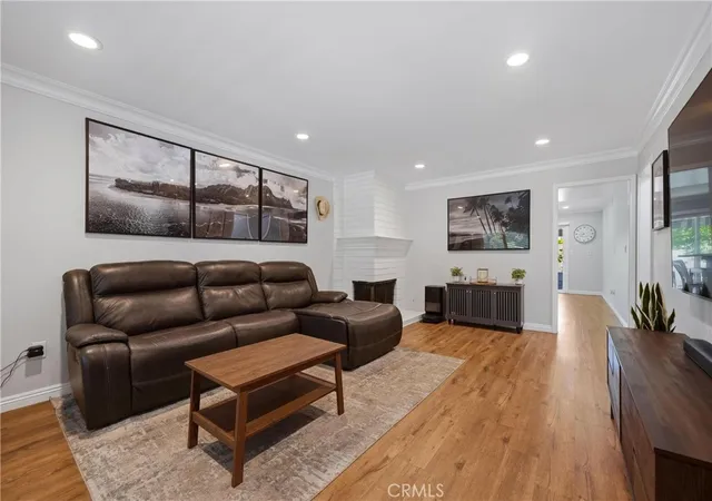 3131-laurel-ave-9-fullerton-ca-92835/hzid_c4f9dd36
