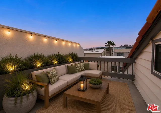 1171-stanford-st-3-santa-monica-ca-90403/hzid_fdccde8b