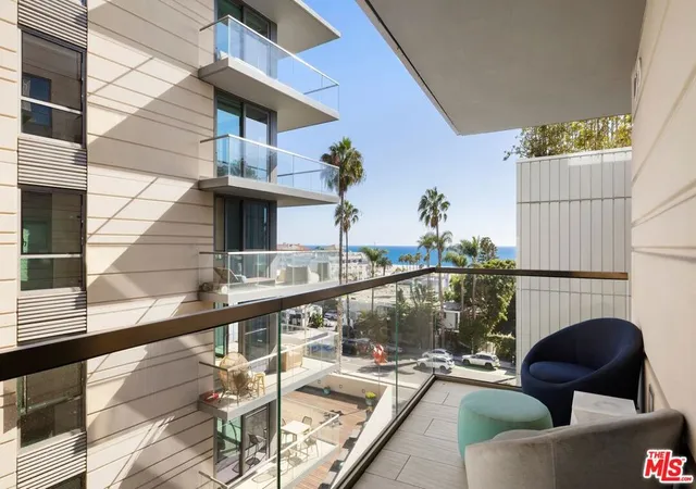 1755-ocean-ave-608-santa-monica-ca-90401/hzid_1213c8bb
