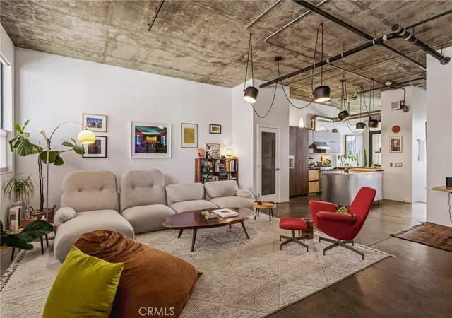 835-locust-long-beach-ca-90813/hzid_21658ed5