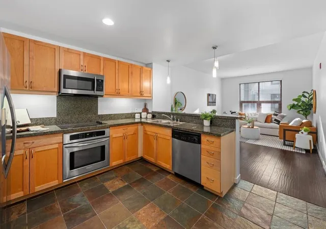 1150-j-st-614-san-diego-ca-92101/hzid_235df93e