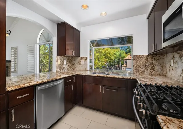 1-via-abruzzi-aliso-viejo-ca-92656/hzid_b04ec12b