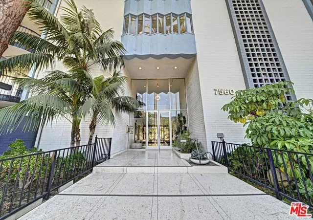 7560-hollywood-blvd-106-los-angeles-ca-90046/hzid_2c6c62c5