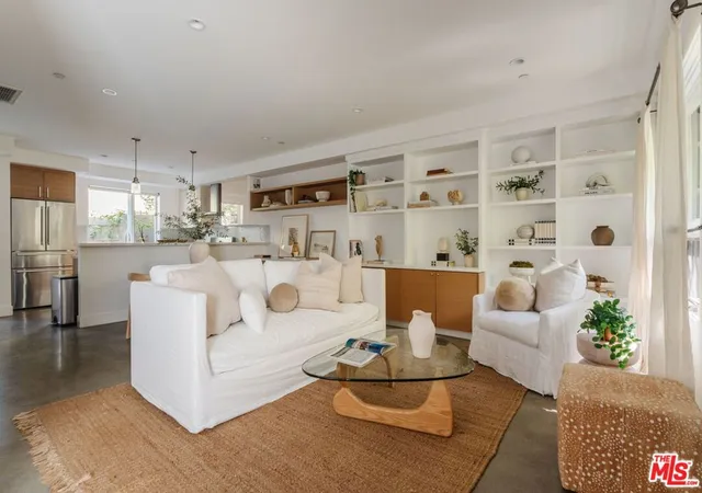 811-19th-street-2-santa-monica-ca-90403/hzid_b8c2a14d