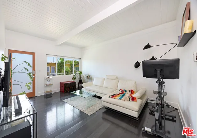 2325-kansas-ave-9-santa-monica-ca-90404/hzid_d7a4de6b