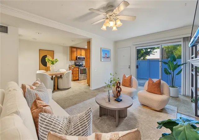 3160-e-palm-fullerton-ca-92831/hzid_b0fb6f98