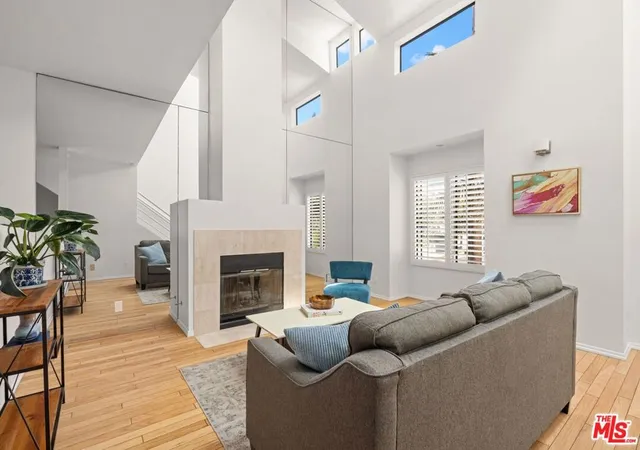 2806-6th-street-santa-monica-ca-90405/hzid_92f87839