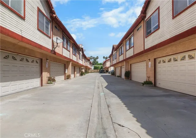 11233-barnwall-st-a-norwalk-ca-90650/hzid_fb4718df