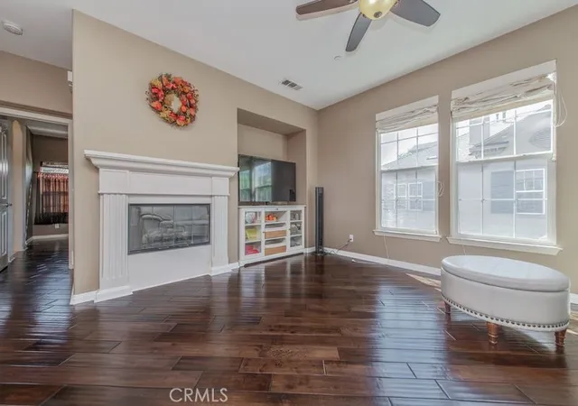 15212-grant-tustin-ca-92782/hzid_2f5b761f