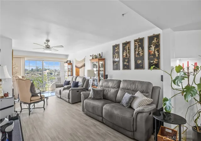 4755-templeton-st-2215-los-angeles-ca-90032/hzid_2a12d284