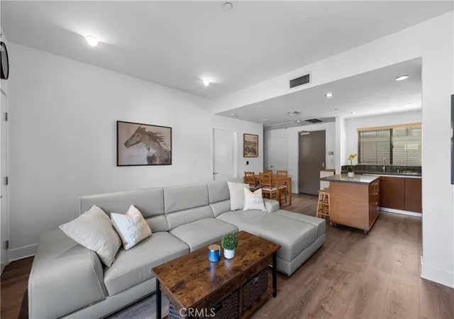 1700-sawtelle-blvd-317-los-angeles-ca-90025/hzid_774b07fc
