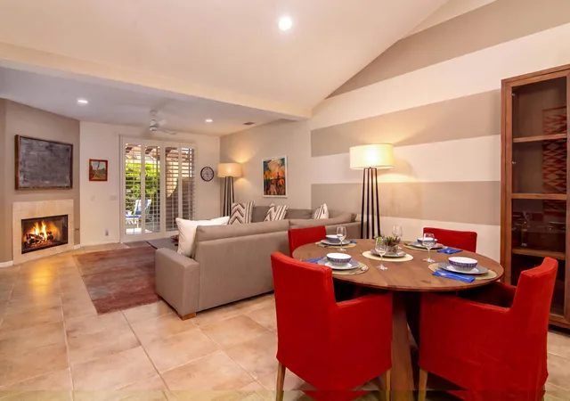 222-canyon-cir-n-5-palm-springs-ca-92264/hzid_944ca04f