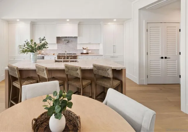 747-orange-ave-202-coronado-ca-92118/hzid_61760b02