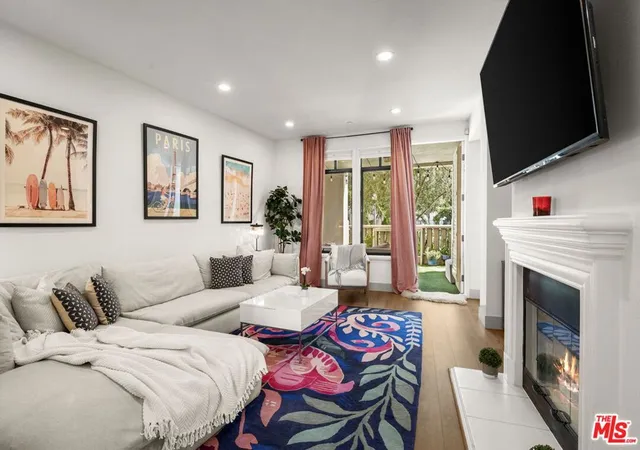 5625-crescent-pkwy-139-playa-vista-ca-90094/hzid_6599ac8d
