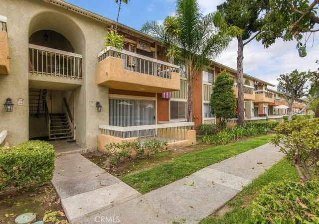 16040-leffingwell-101-whittier-ca-90603/hzid_4c9f8828