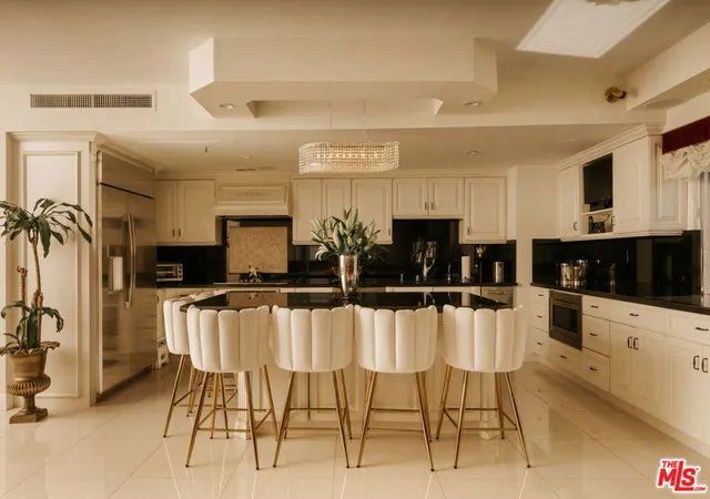 10450-wilshire-blvd-4j-los-angeles-ca-90024/hzid_f342e2c5