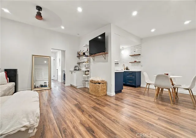756-n-inglewood-14-inglewood-ca-90302/hzid_562f4ce6