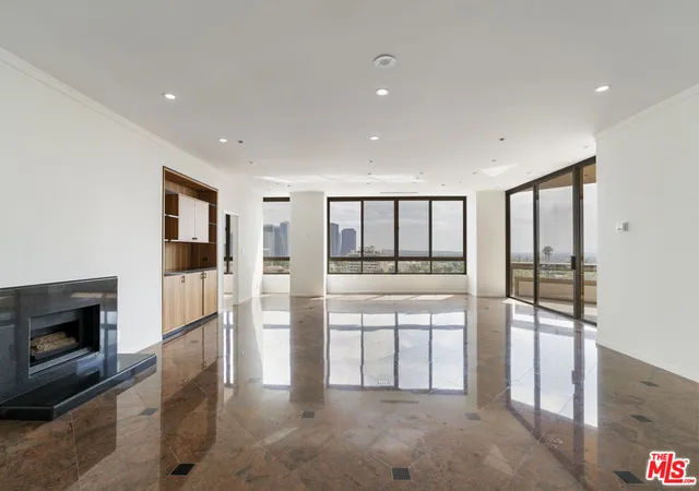 10430-wilshire-blvd-606-los-angeles-ca-90024/hzid_d021b8f4