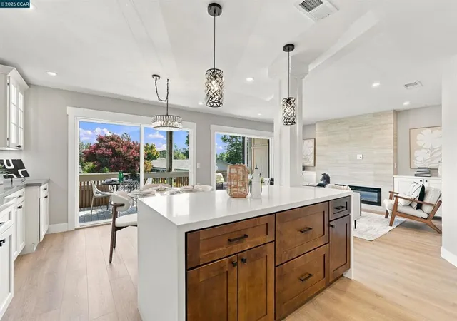 2501-pine-knoll-dr-10-walnut-creek-ca-94595/hzid_57201b9c
