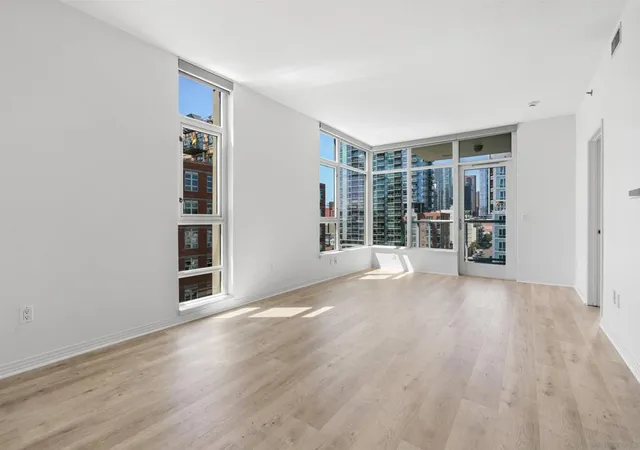 427-9th-avenue-806-san-diego-ca-92101/hzid_28d224d5