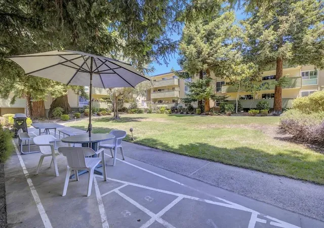 1031-crestview-dr-216-mountain-view-ca-94040/hzid_ae87515b