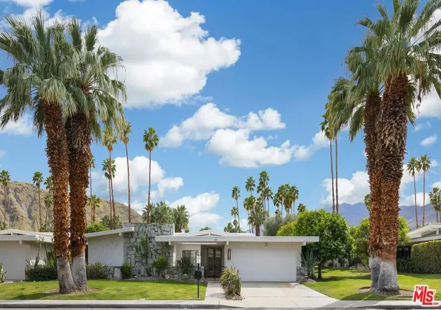 1585-e-sierra-way-palm-springs-ca-92264/hzid_4d27a25b
