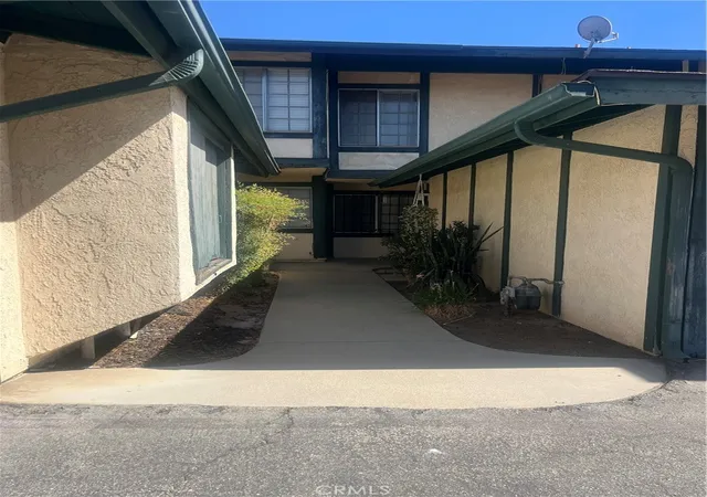 3775-oxford-san-bernardino-ca-92404/hzid_10ff573f