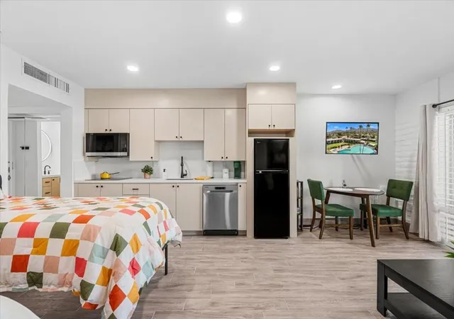 73850-fairway-dr-115-palm-desert-ca-92260/hzid_a5dab6cb