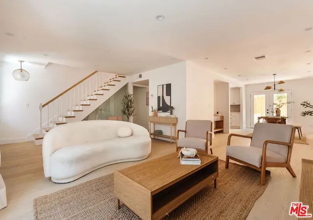 1337-centinela-ave-2-santa-monica-ca-90404/hzid_46028cbf