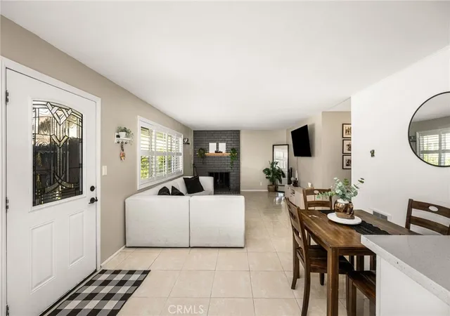 134-s-magnolia-ave-2c-anaheim-ca-92804/hzid_02851f26