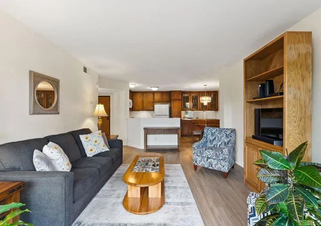 17607-pomerado-rd-101-san-diego-ca-92128/hzid_9cdd244e