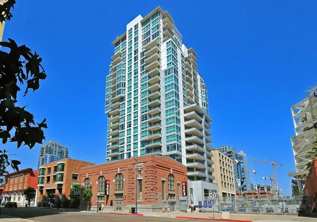 325-7th-avenue-211-san-diego-ca-92101/hzid_3d449c11