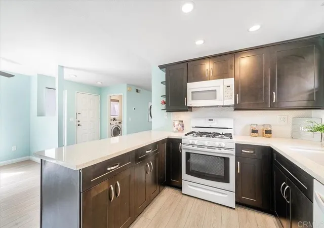 1320-palomar-pl-vista-ca-92084/hzid_b8c7628b