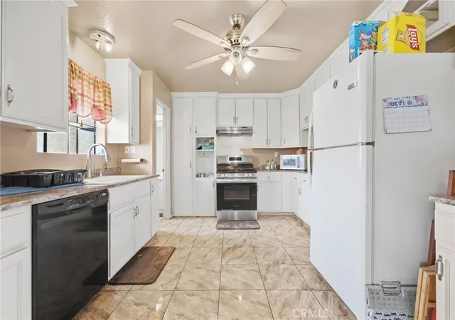 8634-park-st-3-bellflower-ca-90706/hzid_36f16ea5