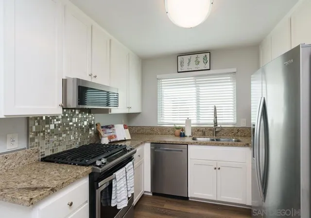 10760-n-magnolia-ave-b7-santee-ca-92071/hzid_c1d19bbc