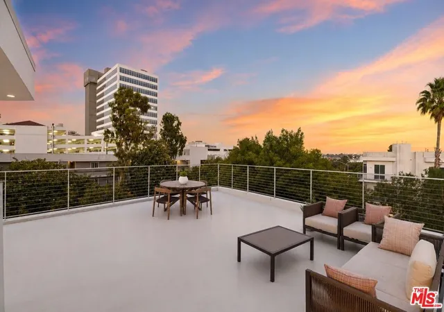 1244-14th-street-a-santa-monica-ca-90404/hzid_c46ac0b1
