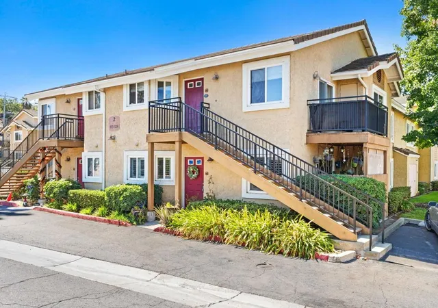 495-san-pasqual-valley-rd-116-escondido-ca-92027/hzid_0e7022cd