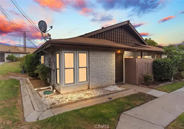 1800-e-heim-orange-ca-92865/hzid_cef19d41