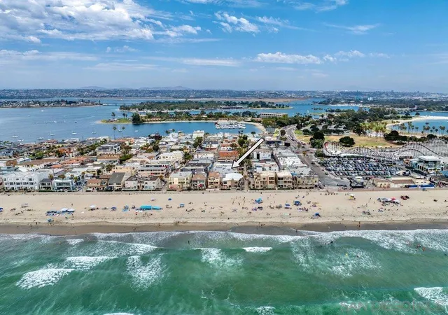 711-island-ct-b-san-diego-ca-92109/hzid_d941849c