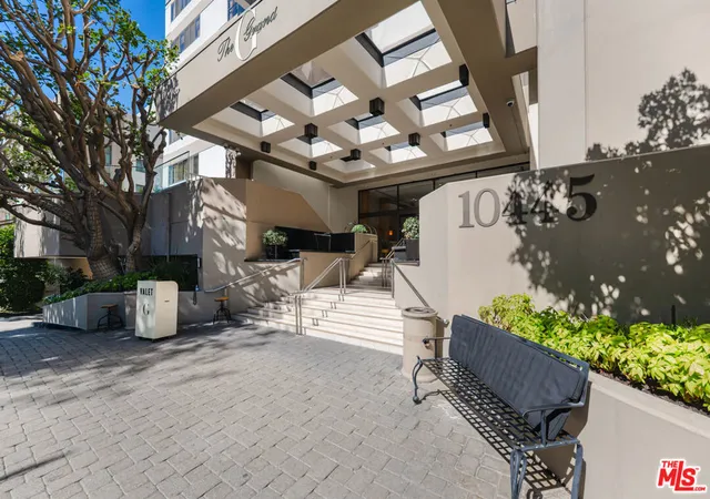10445-wilshire-blvd-1402-los-angeles-ca-90024/hzid_6f4b3de3