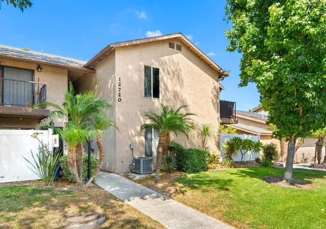 12720-laurel-st-216-lakeside-ca-92040/hzid_b1f04e78
