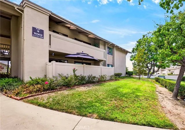 15902-alta-vista-dr-h-la-mirada-ca-90638/hzid_075d387a
