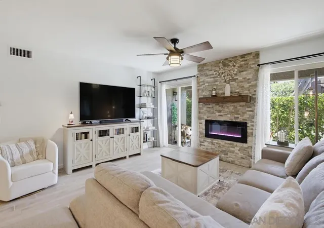 10300-caminito-cuervo-50-san-diego-ca-92108/hzid_3de3d1c1