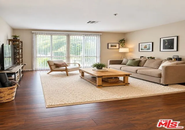 1501-front-st-206-san-diego-ca-92101/hzid_646deed7