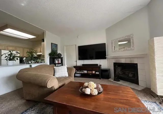 17161-alva-rd-212-san-diego-ca-92127/hzid_eae36752