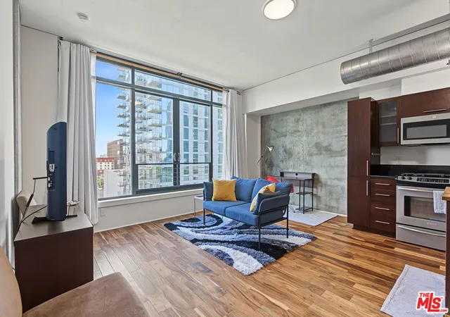 1111-s-grand-ave-817-los-angeles-ca-90015/hzid_24bfe3bd