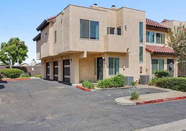 1380-e-washington-ave-17-el-cajon-ca-92019/hzid_3ba18c1d