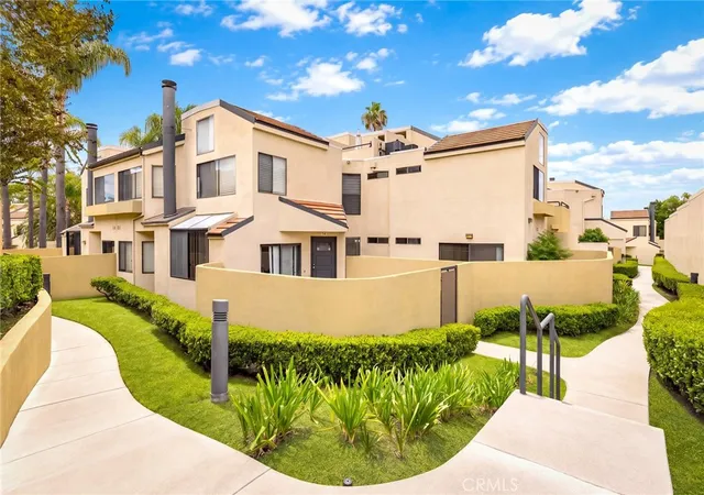 13115-le-parc-35-chino-hills-ca-91709/hzid_7c4e22ae