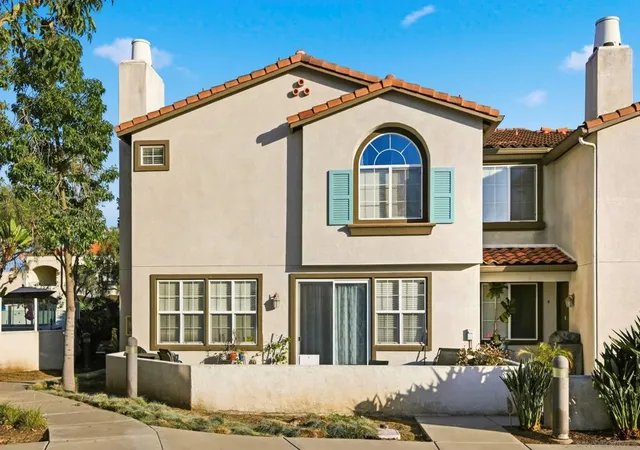 293-reef-point-way-5-oceanside-ca-92058/hzid_f3520a10